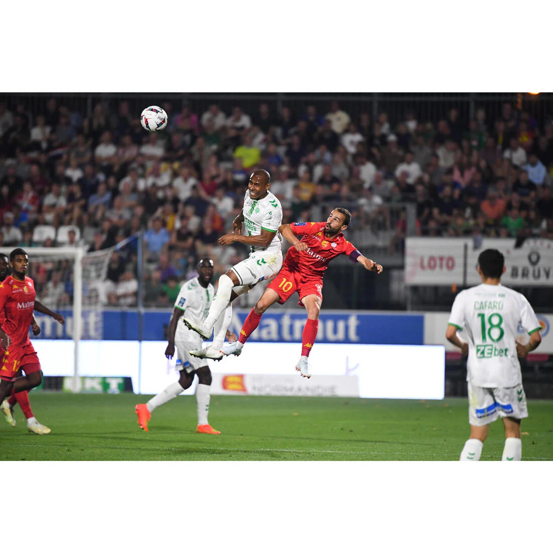 BALLON DE FOOTBALL LIGUE 2 BKT OFFICIEL MATCH BALL 2022 AVEC BOÎTE - Image 24