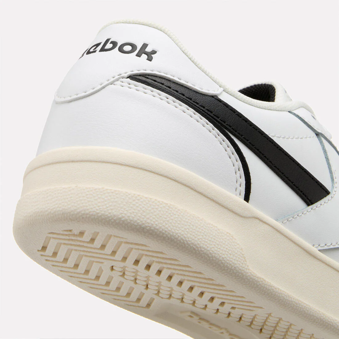 Baskets Reebok Prime homme, blanc et noir - Image 6