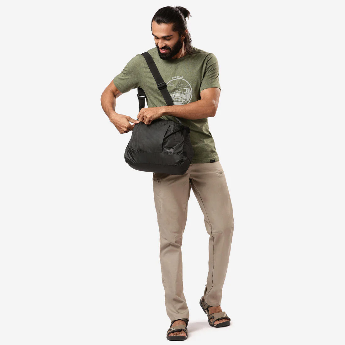 Besace compacte de trek voyage TRAVEL 15L noire - Image 12