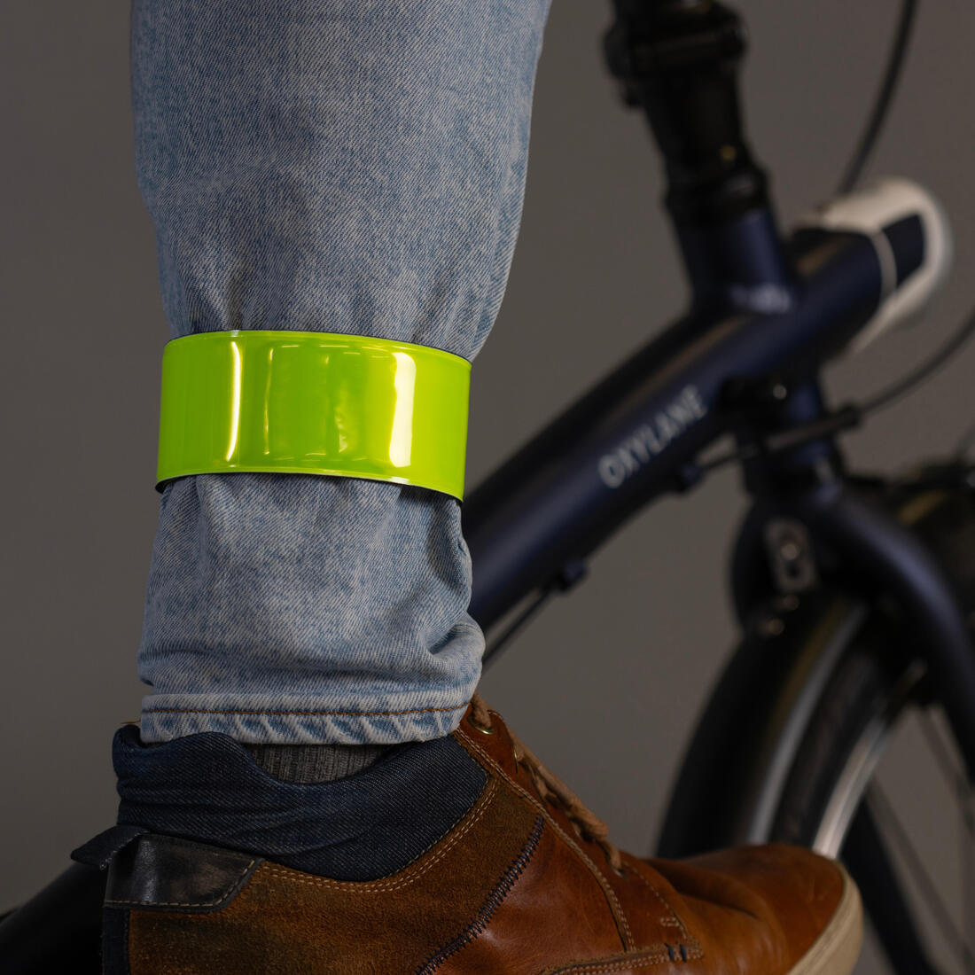 BRASSARD DE VISIBILITE VELO JAUNE FLUO - Image 3