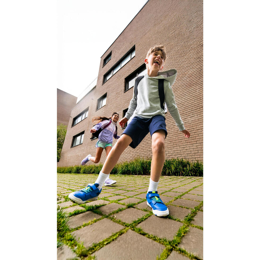 Chaussures de sport à scratch résistantes enfant, Playventure Yard - Image 57