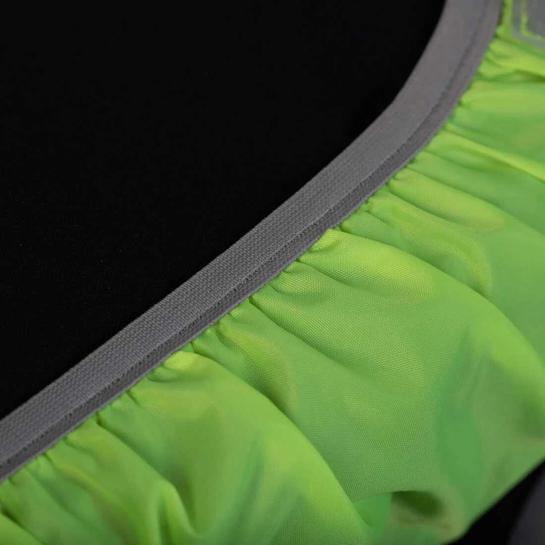 COUVRE SAC IMPERMEABLE VISIBILITE JOUR NUIT JAUNE FLUO - Image 5