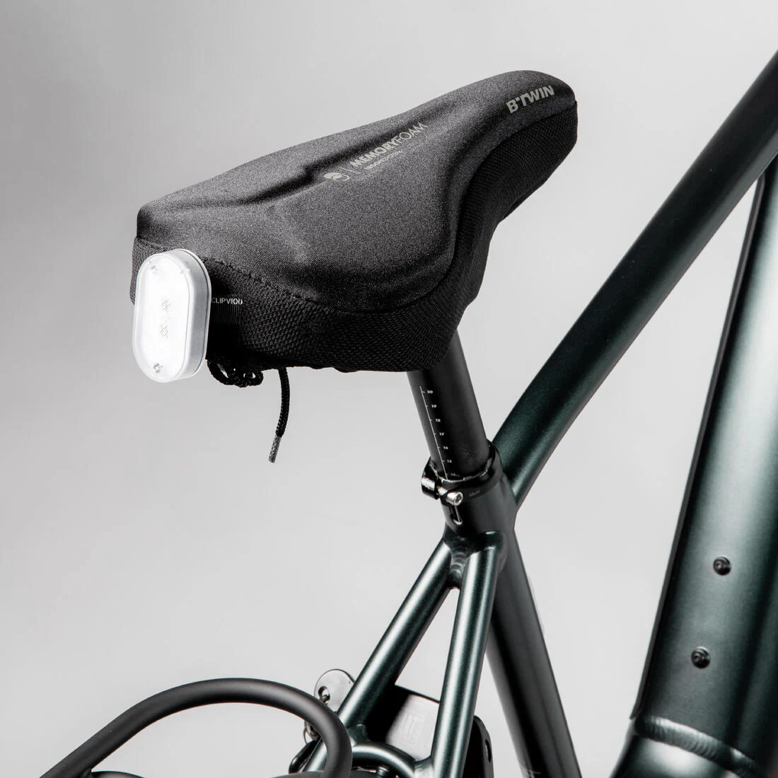 COUVRE SELLE MEMORYFOAM 500 TAILLE M NOIR - Image 3