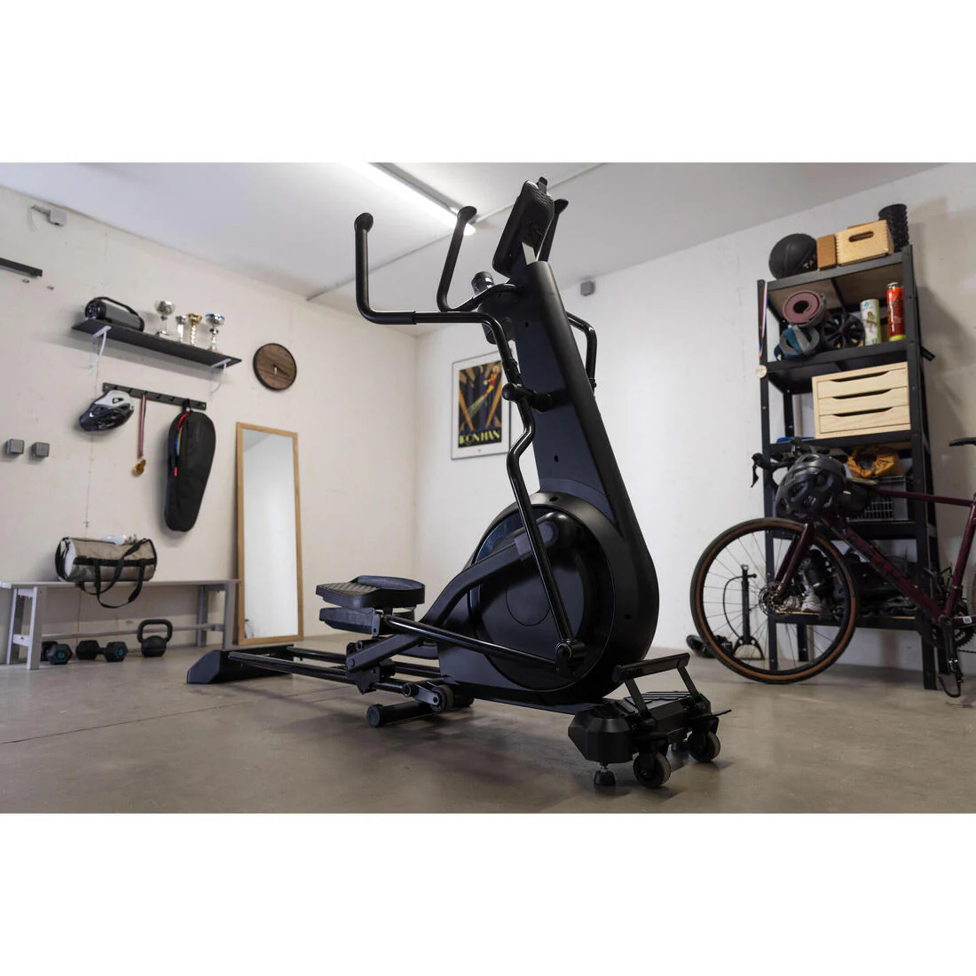 Elliptique roue avant 700 pliable, auto-alimenté et connecté - Image 14