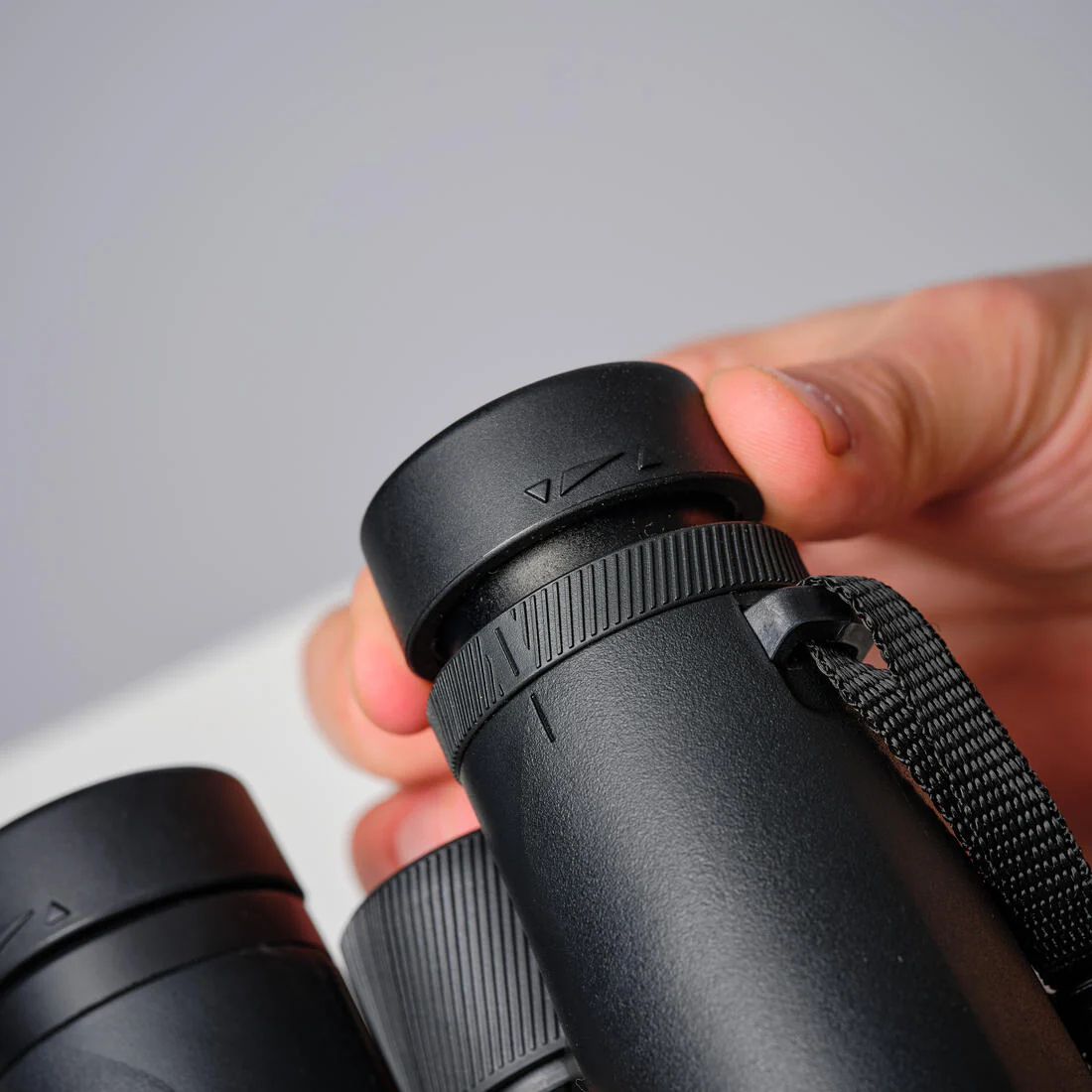 Jumelles chasse noires étanches 100 10x42 - Image 8