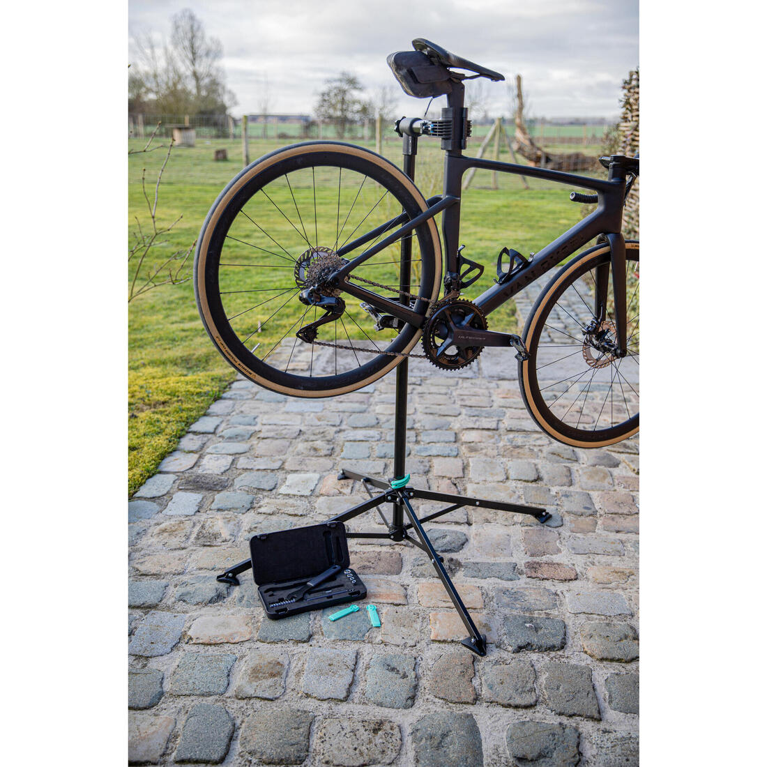 PIED D'ATELIER VELO PLIABLE EASYWORK III NOIR - Image 13