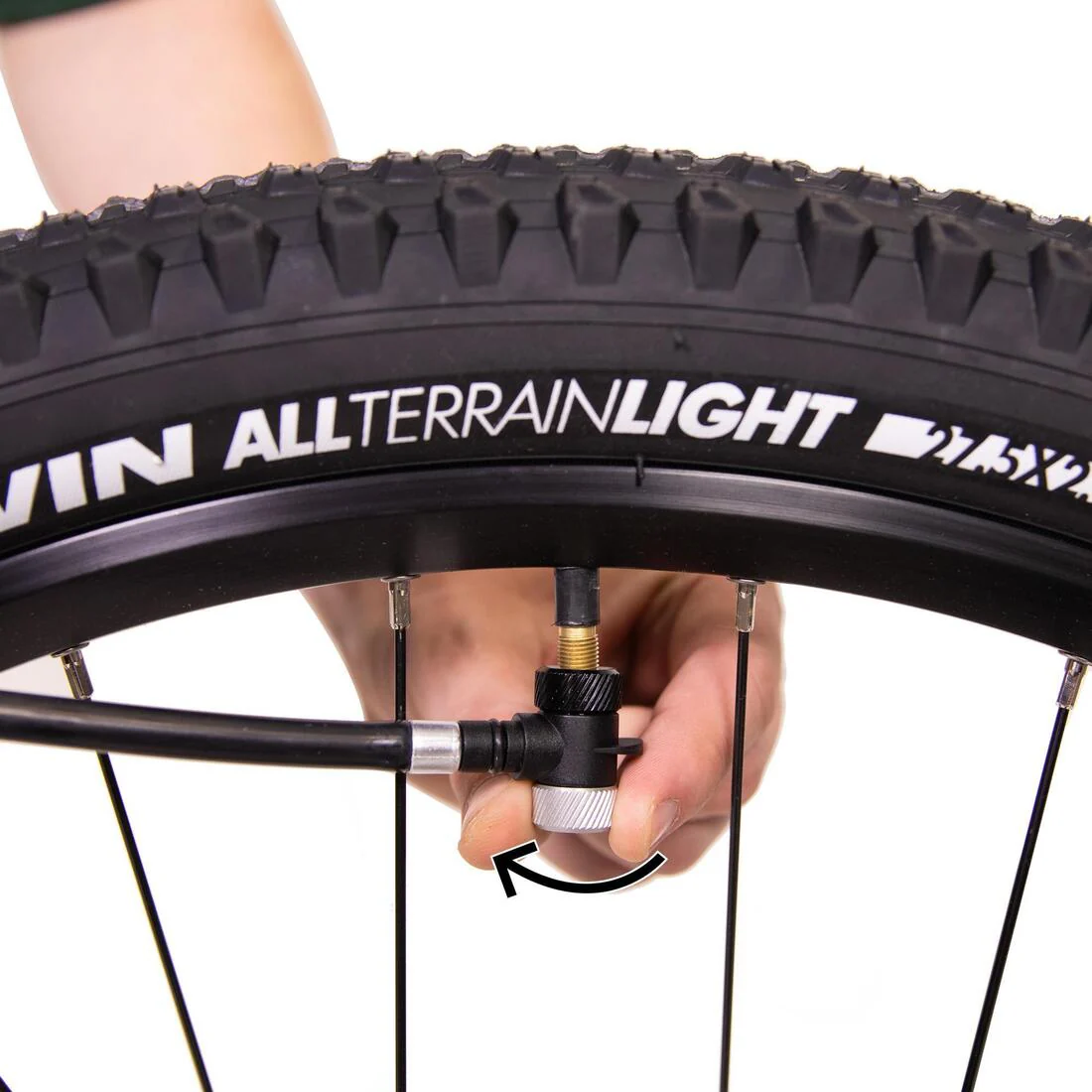 POMPE À MAIN VTT NOIRE - Image 10