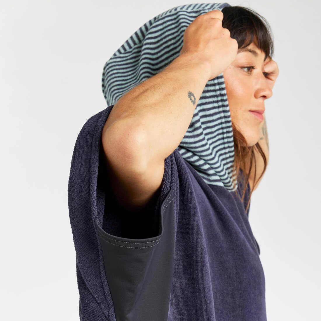 Poncho de plage surf adulte à partir de 150 cm, 900 Fish bleu gris - Image 3