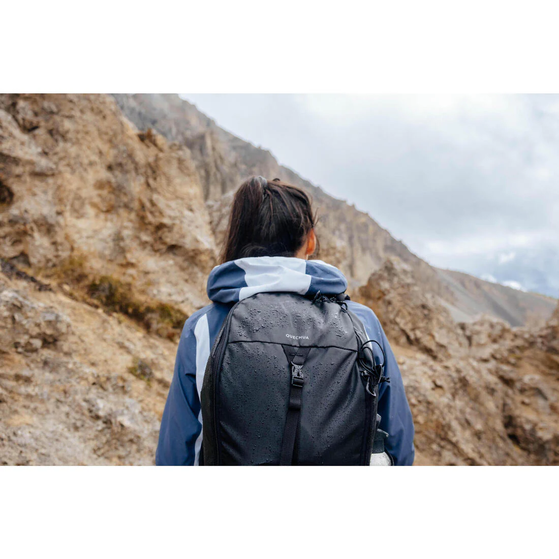 Sac à dos de randonnée montagne 20L, MH100 noir - Image 18