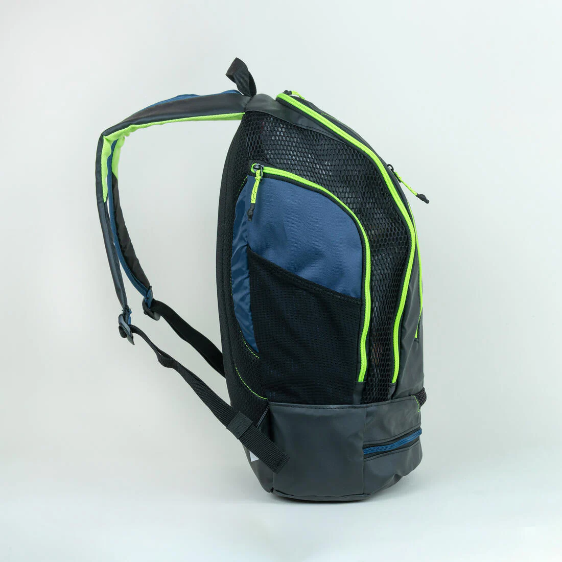 Sac a dos natation 27 litres 900 noir jaune - Image 4