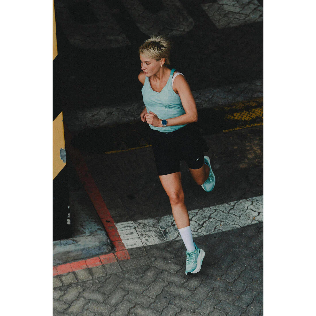 SHORT 2IN1 RUN 500 F - Image 10