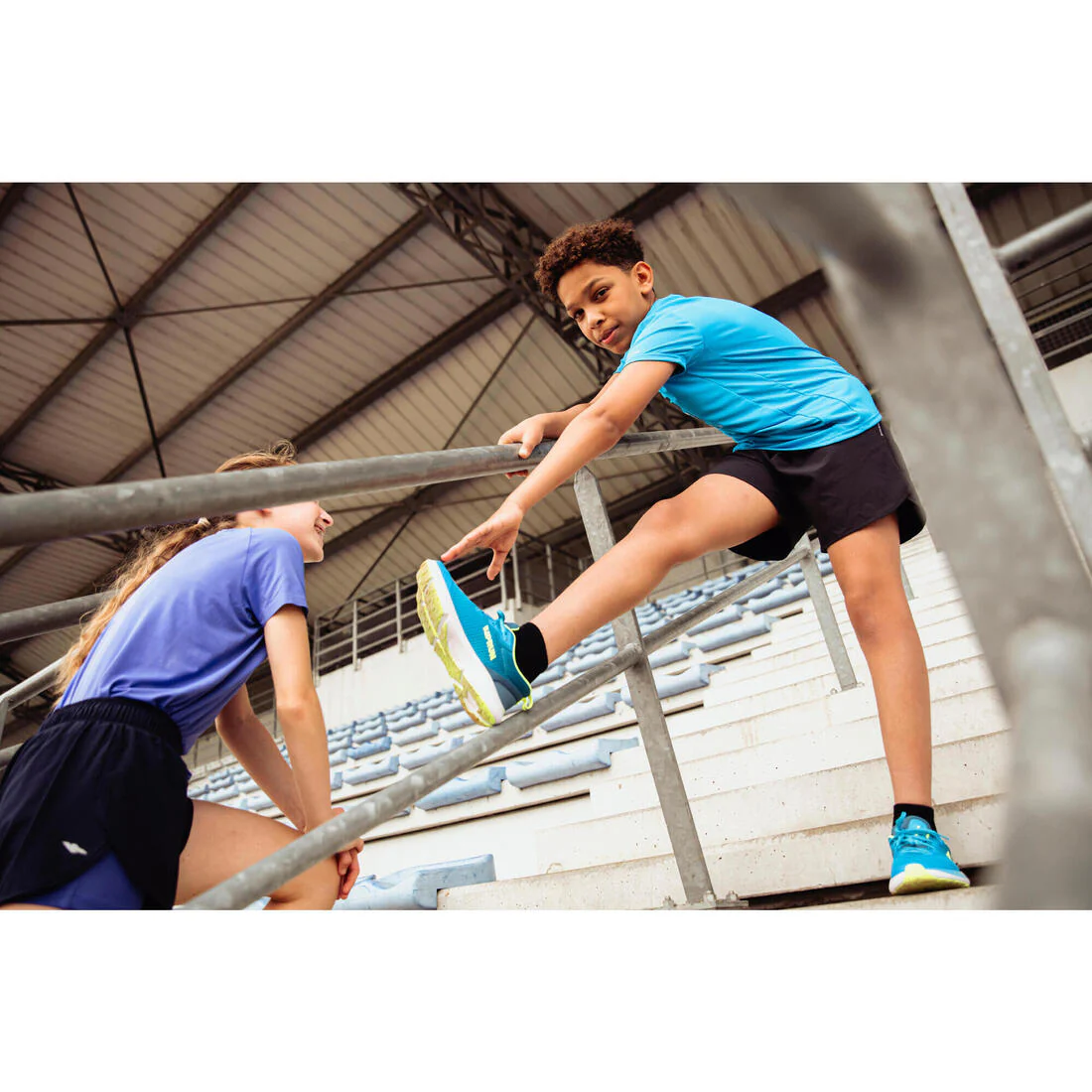Short de Running respirant Enfant - KIPRUN dry+ 900 noir et gris - Image 12