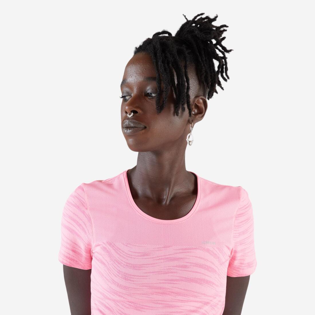 T-shirt running & trail sans couture femme - kiprun run 500 confort - Image 8