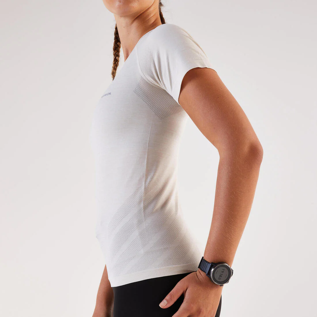 T-shirt running & trail sans couture femme - kiprun run 500 confort slim - Image 16