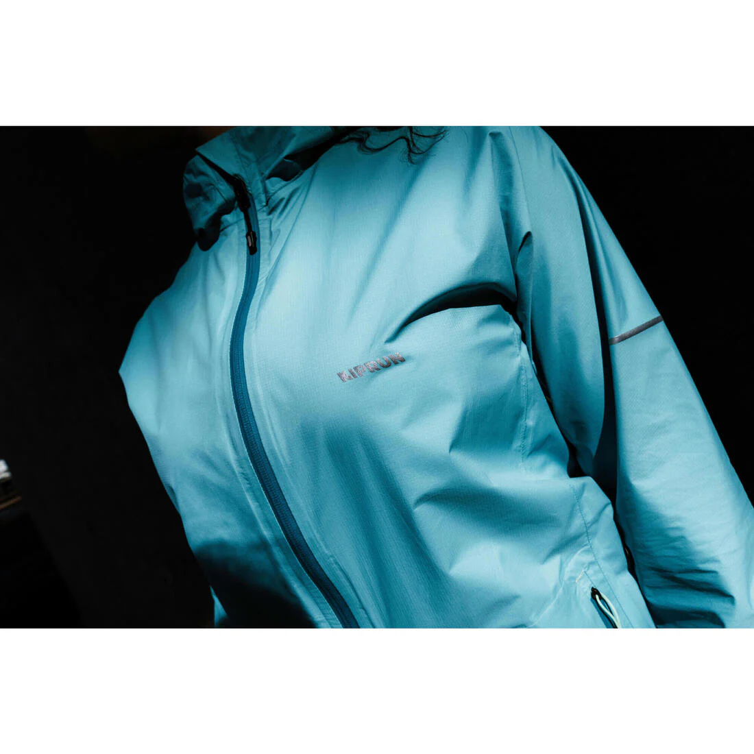 Veste running imperméable Femme, Kiprun Run Rain 900 gris foncé - Image 25