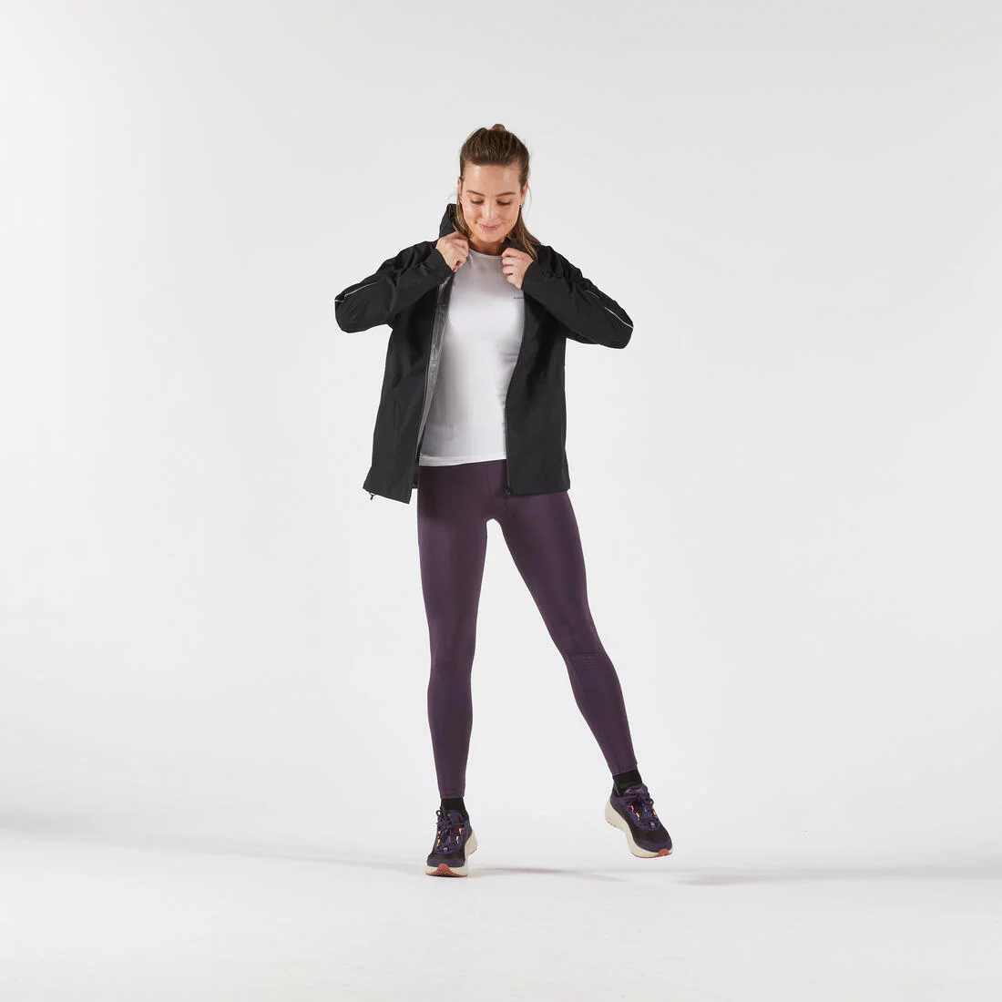 Veste running trail imperméable et respirante Femme, KIPRUN Run 500 aubergine - Image 11
